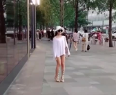 小姐姐走过,小姐姐的优雅足迹