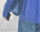 小姐姐蓝色包包图,时尚小姐姐的必备单品